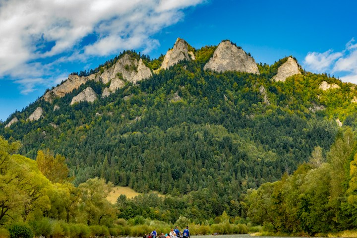 Trail to the top of the Three Crowns.