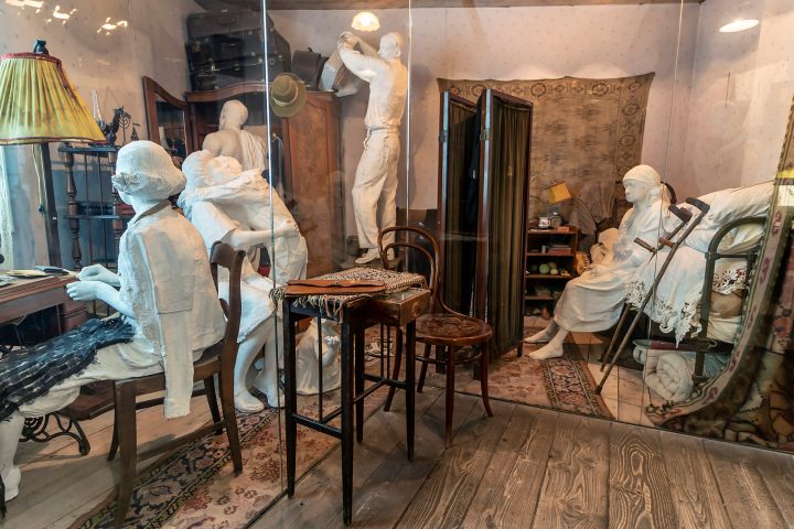 Representation of live style of Jewish people